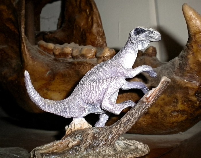 Hai Feng Men 1992 Deinonychus