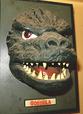 Roaring Godzilla head